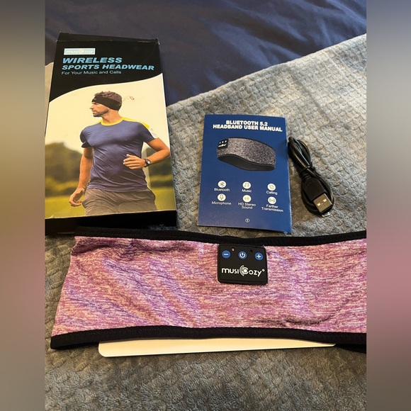 Wireless Sports headwear brand new - Picture 3 of 3